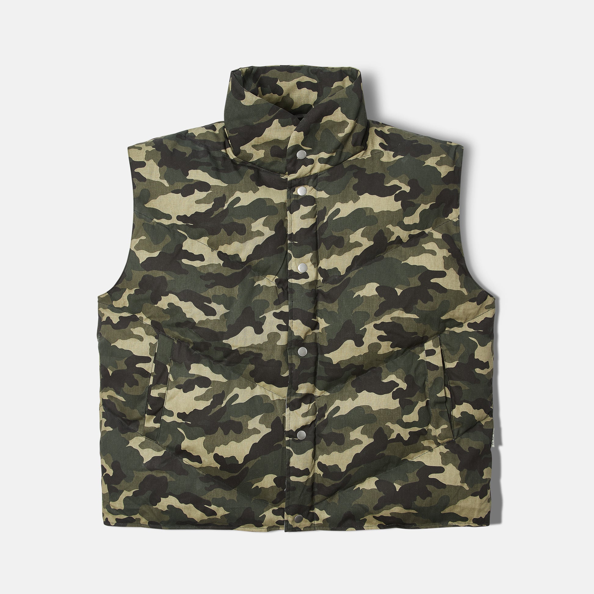 Camouflaged Puffer Vest- SS25 (Green Camo) – Advisory Board